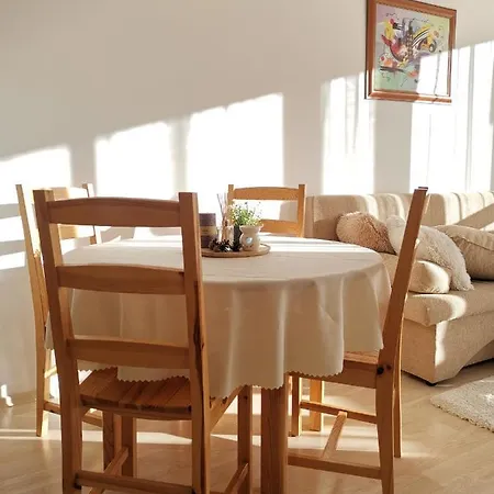 Miro's Family -close To The Woods, Mountain View Apartamento Bansko